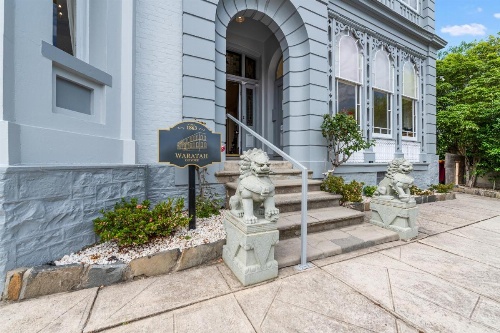 Waratah On York image 6